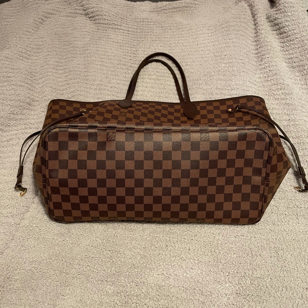 Louis Vuitton Neverfull GM - Picture 13 of 14